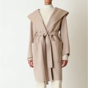 ❤️Max Mara Belted Hooded Wrap Coat❤️